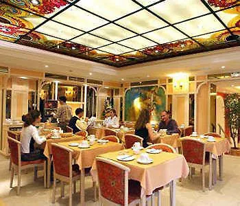 Share Mini-hôtel 3*